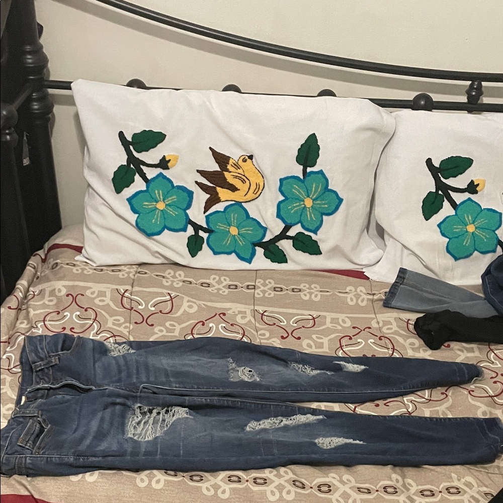 Encore Jeans Blue Distressed Skinny Jeans